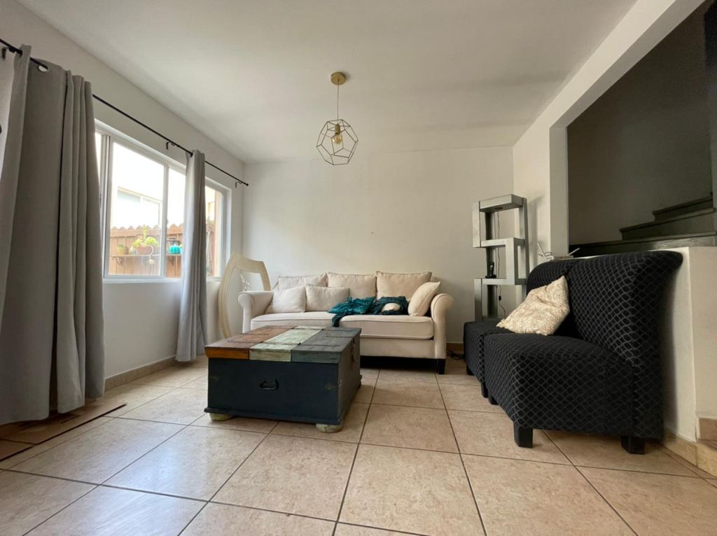 0920B3F9-5BEA-4343-A357-3CD324FE6867