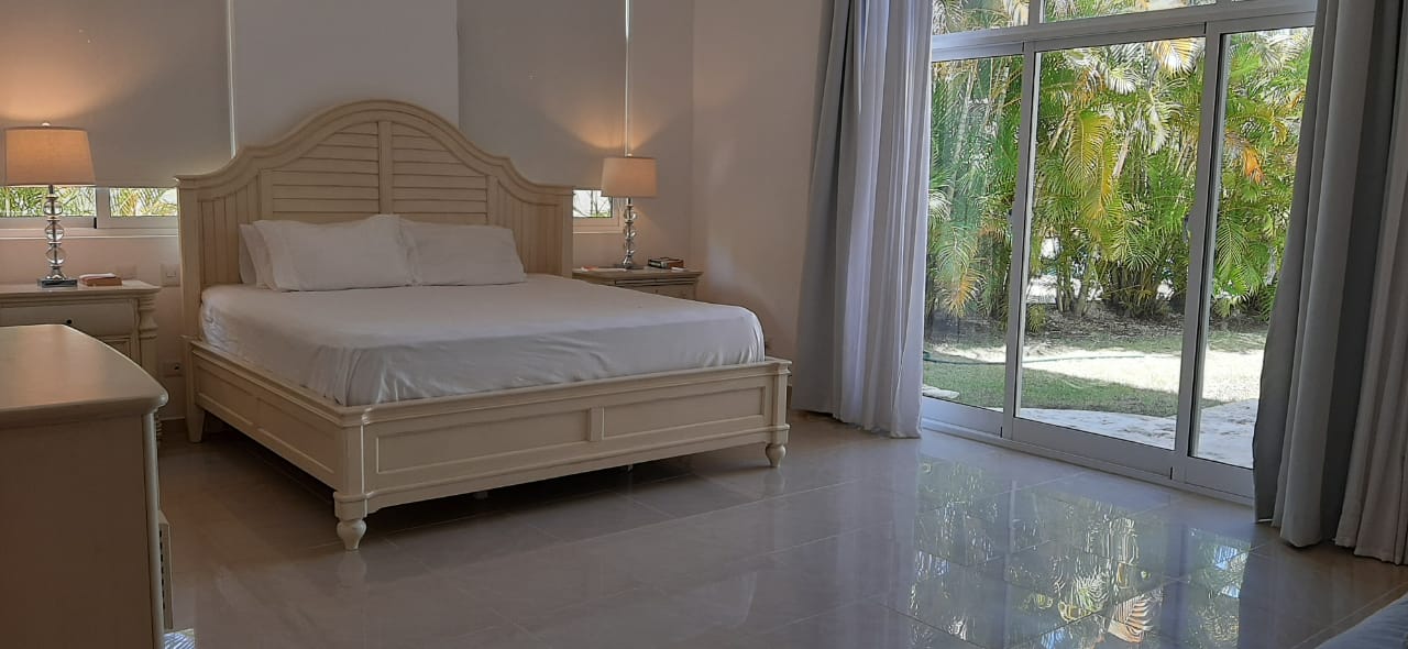 8c15cfd0-7396-441c-8707-31bce8bafbbb