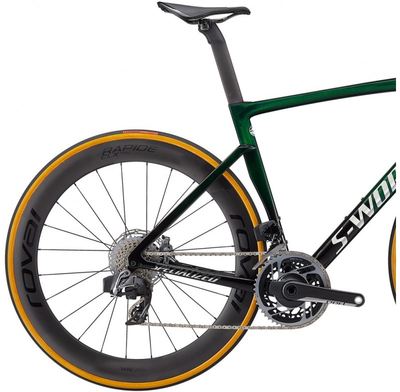 Specialized-S-Works-Tarmac-SL7-RED-eTap-AXS-12-Speed-Disc-Road-Bike-2021-1