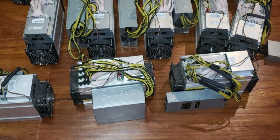 Antminer-l3