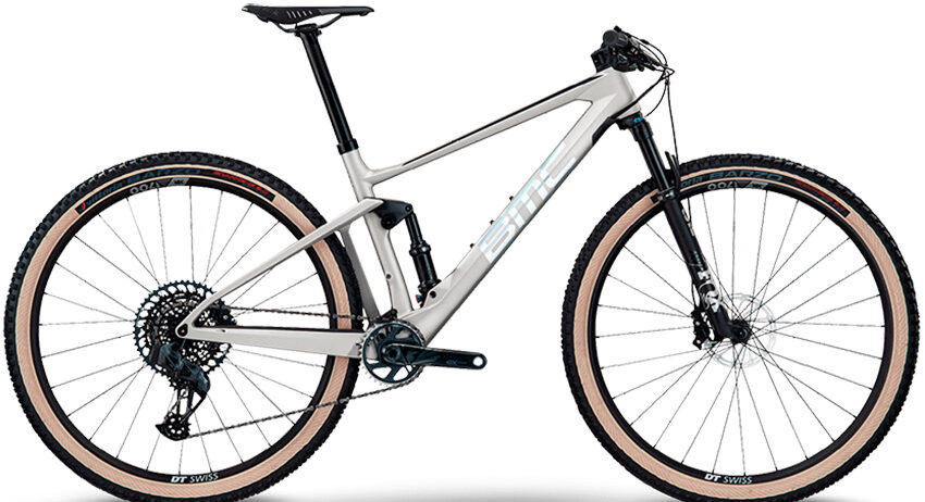 2022-bmc-fourstroke-01-two-mountain-bike