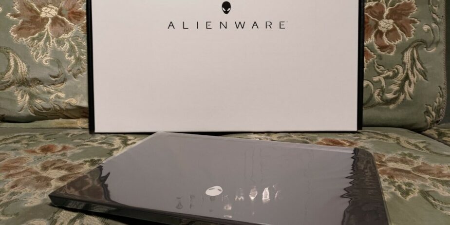 NEW-Alienware-M15-R6-i7-11800H-16GB-RTX-3080-1TB-360Hz-Monster-Gaming-Laptopppppppp