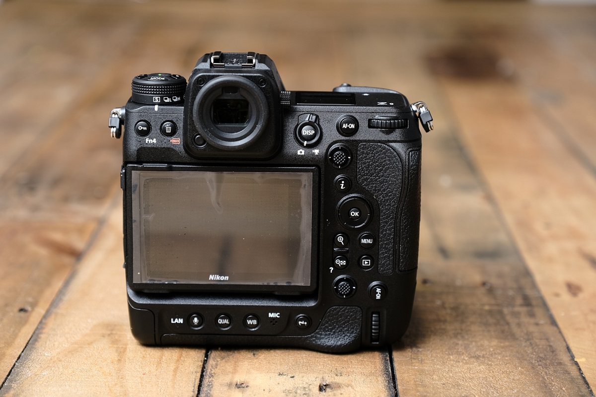 Nikon-Z9aa-1