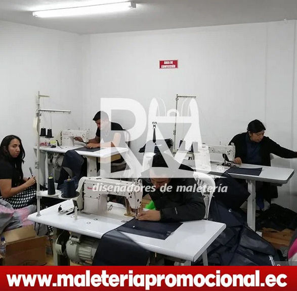 fabrica-de-mochilas-en-ecuador