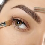 Tips básicos de maquillaje para mujeres mayores de 50 años. 5 Tips básicos de maquillaje para mujeres mayores de 50 años.