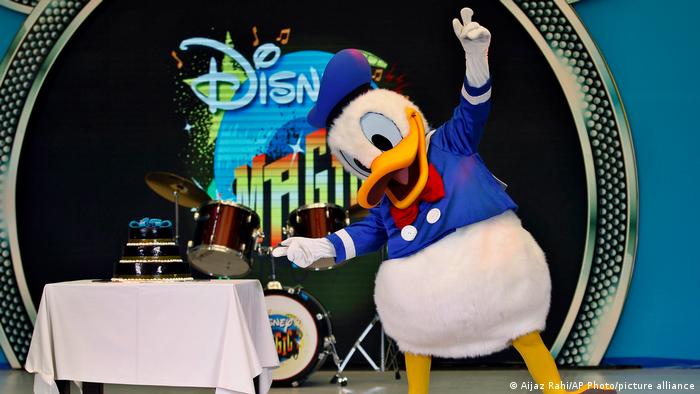 El Pato Donald: 90 años de risas y rabietas - Veneportal Noticias en ...