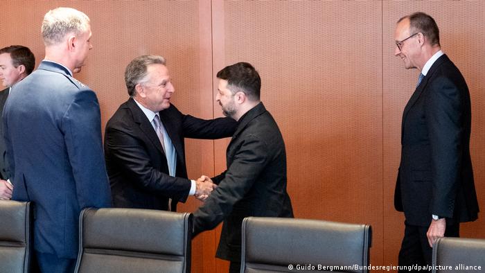 Sección Comunicados de Prensa 3 Sección Comunicados de Prensa