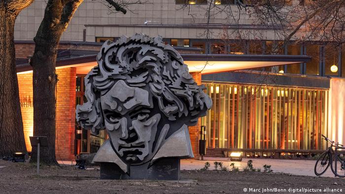 Sección Comunicados de Prensa 2 Sección Comunicados de Prensa